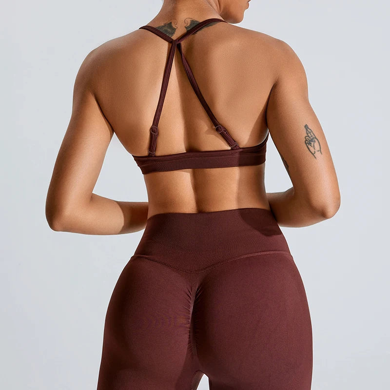 2024 New Arrival Women Seamless Rib Sportswear Active Gym Wear Scrunch Bra Fitness Clothing Wavy Waist Legging Yoga Wear Set