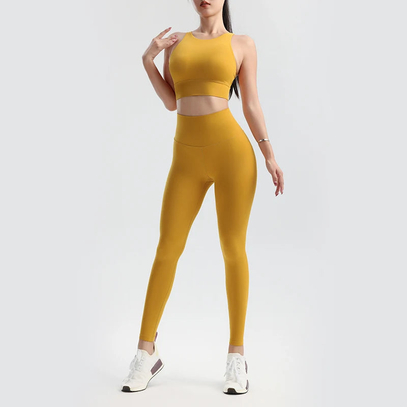 Women's Yoga Set Bra Pants Training Clothes Outdoor Running Sportswear Cloud Breathable Top With Chest Pads