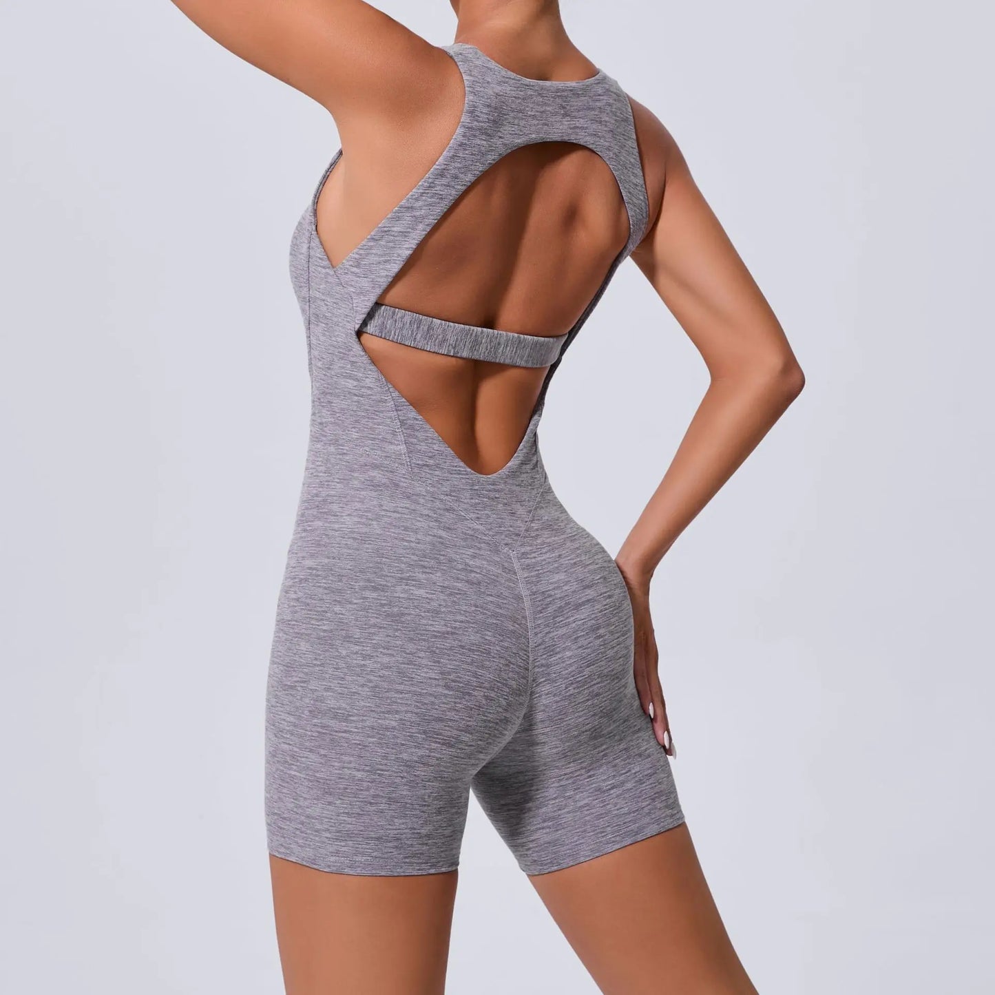 Seamless Yoga Sets Sports Fitness High Waist Hip-lifting Shorts Backless Shockproof Bra Suits Workout Gym Shorts Sets for Women